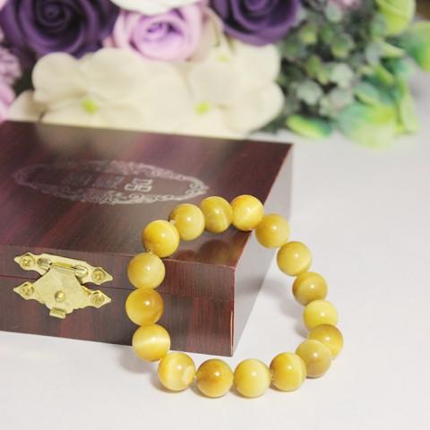 vong-tay-da-mat-ho-tam-vang_6_